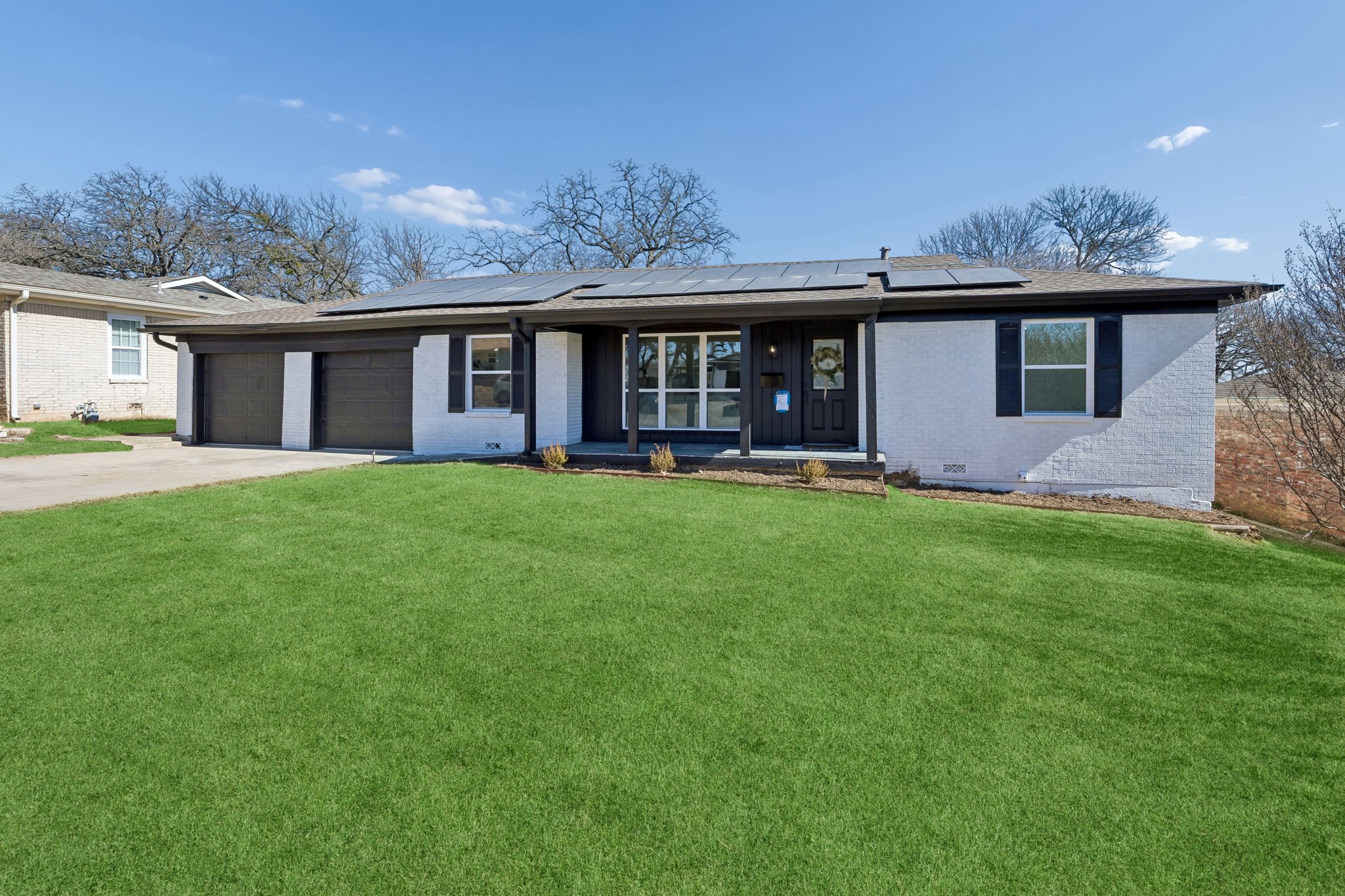 808 Lee Drive Bedford TX 76022