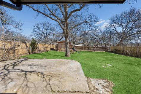 808 Lee Drive Bedford TX 76022