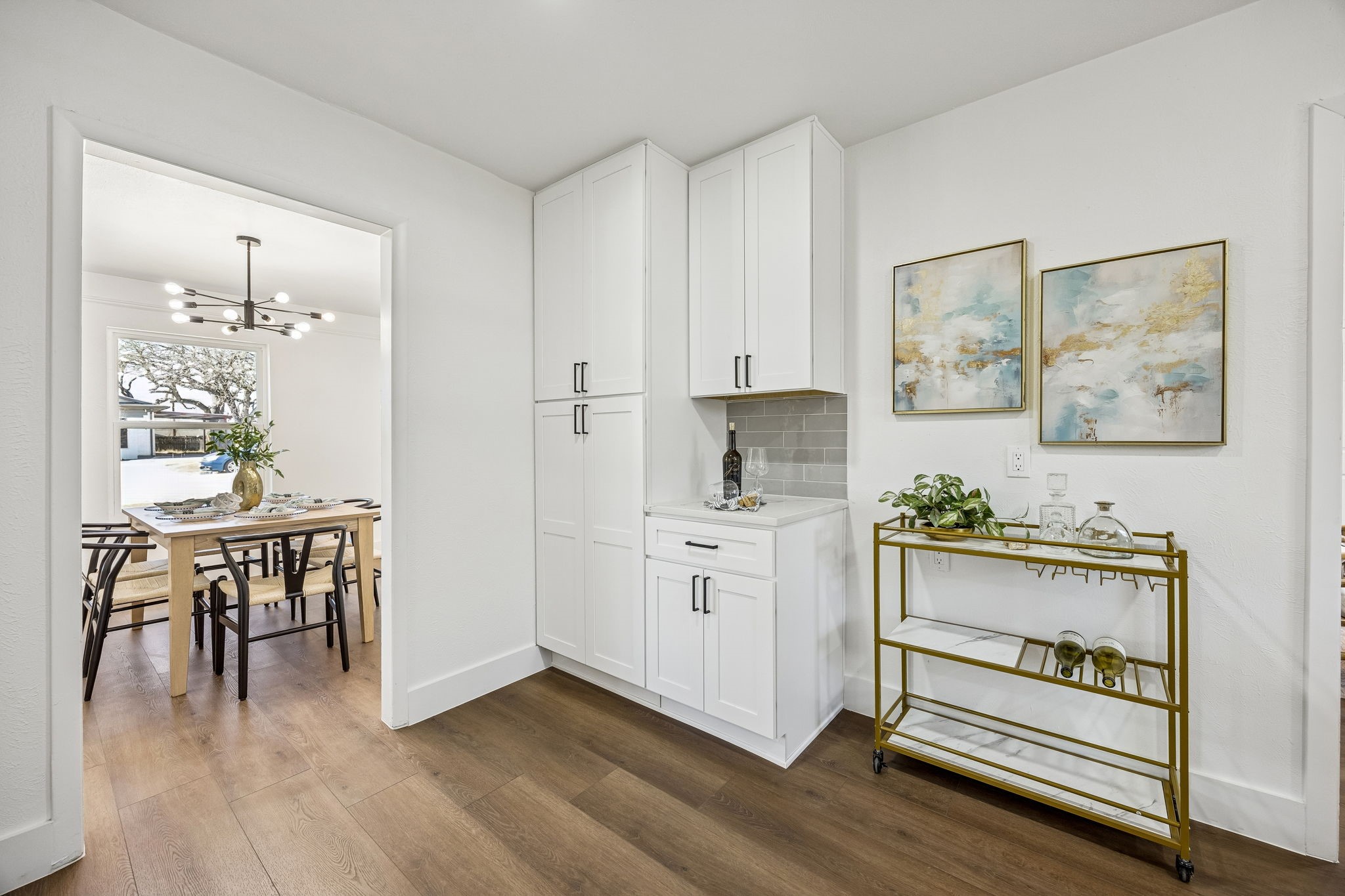 808 Lee Drive Bedford TX 76022