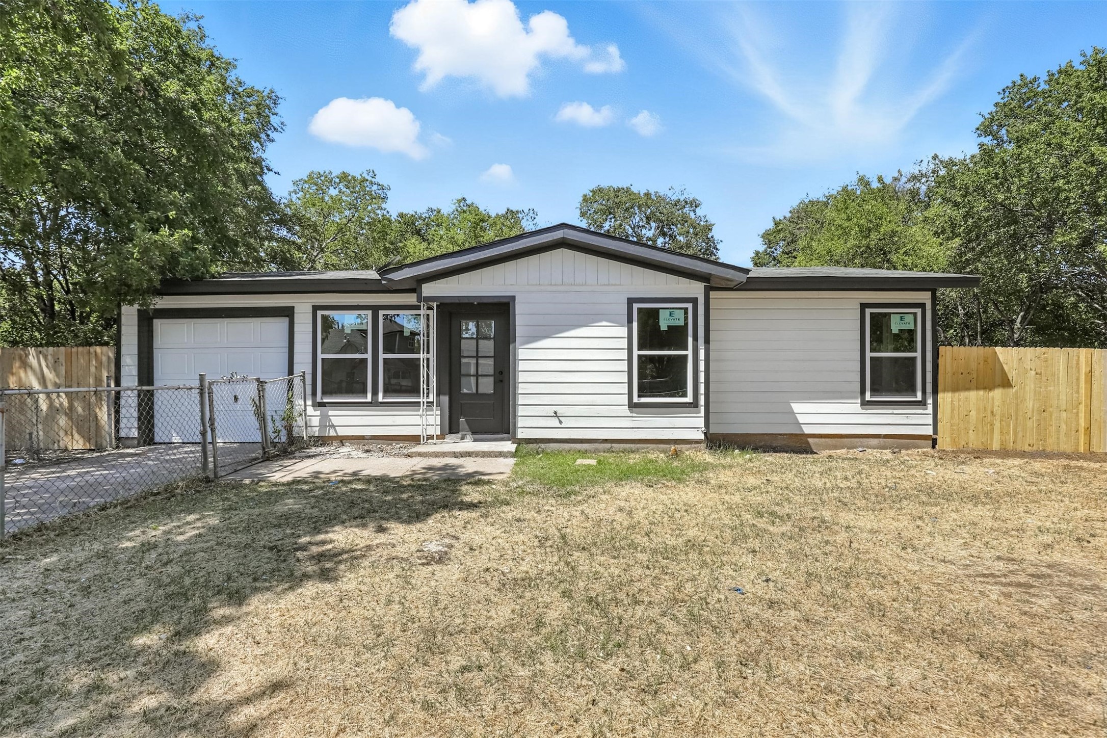 6037 Grayson Street Fort Worth TX 76119