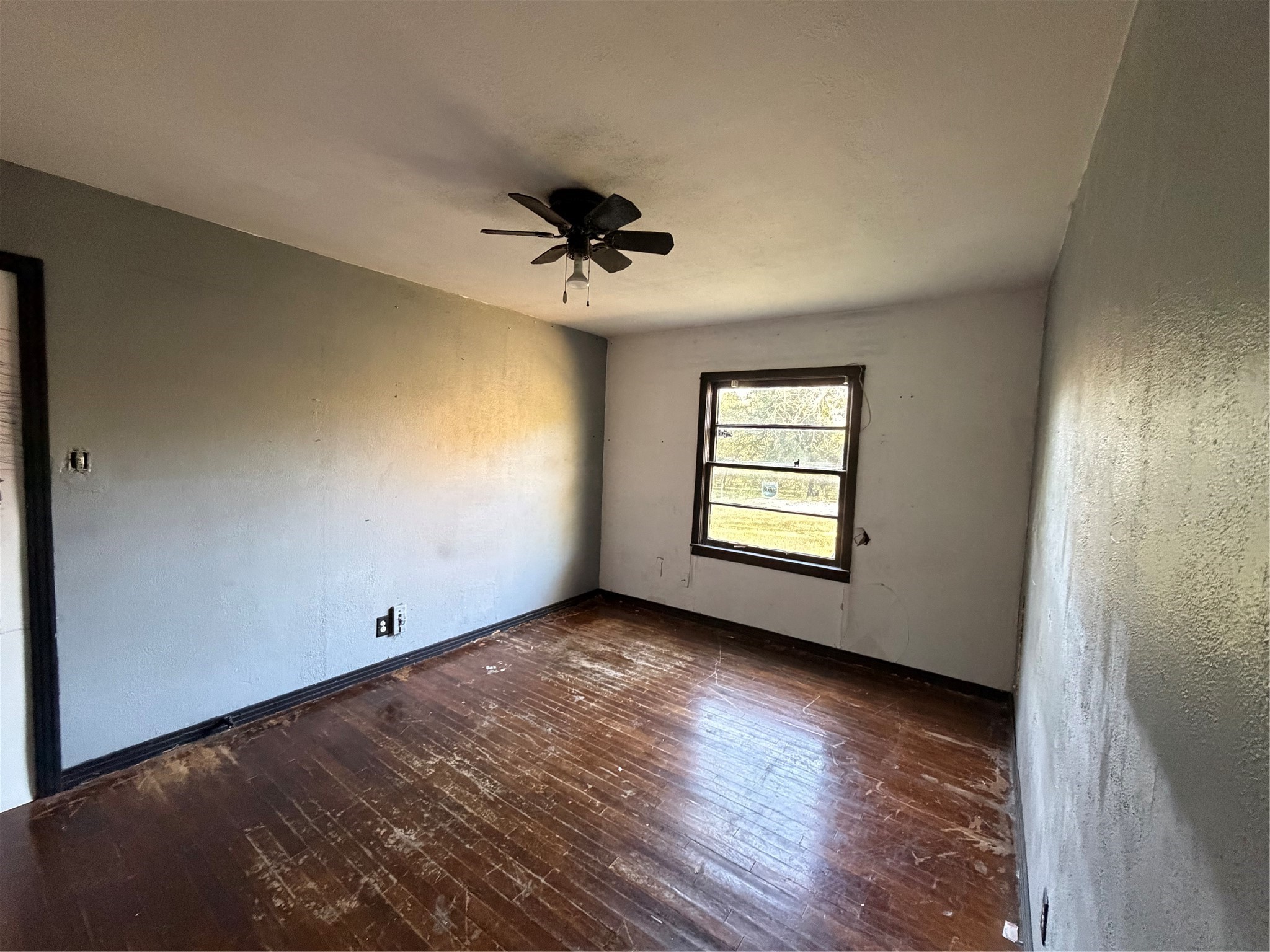 318 N Dale Avenue Stephenville TX 76401