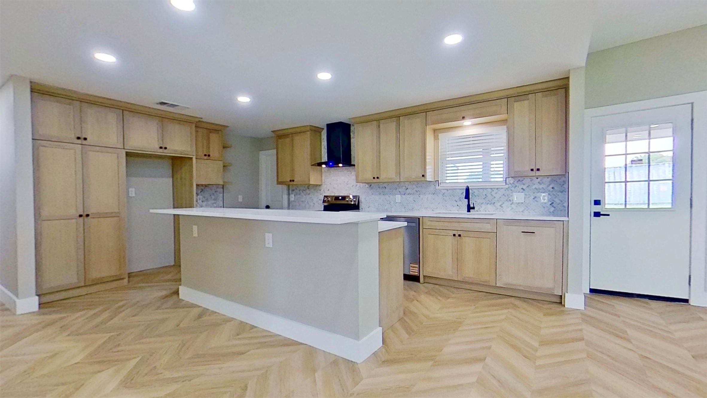 423 Fm 2377 Red Oak TX 75154