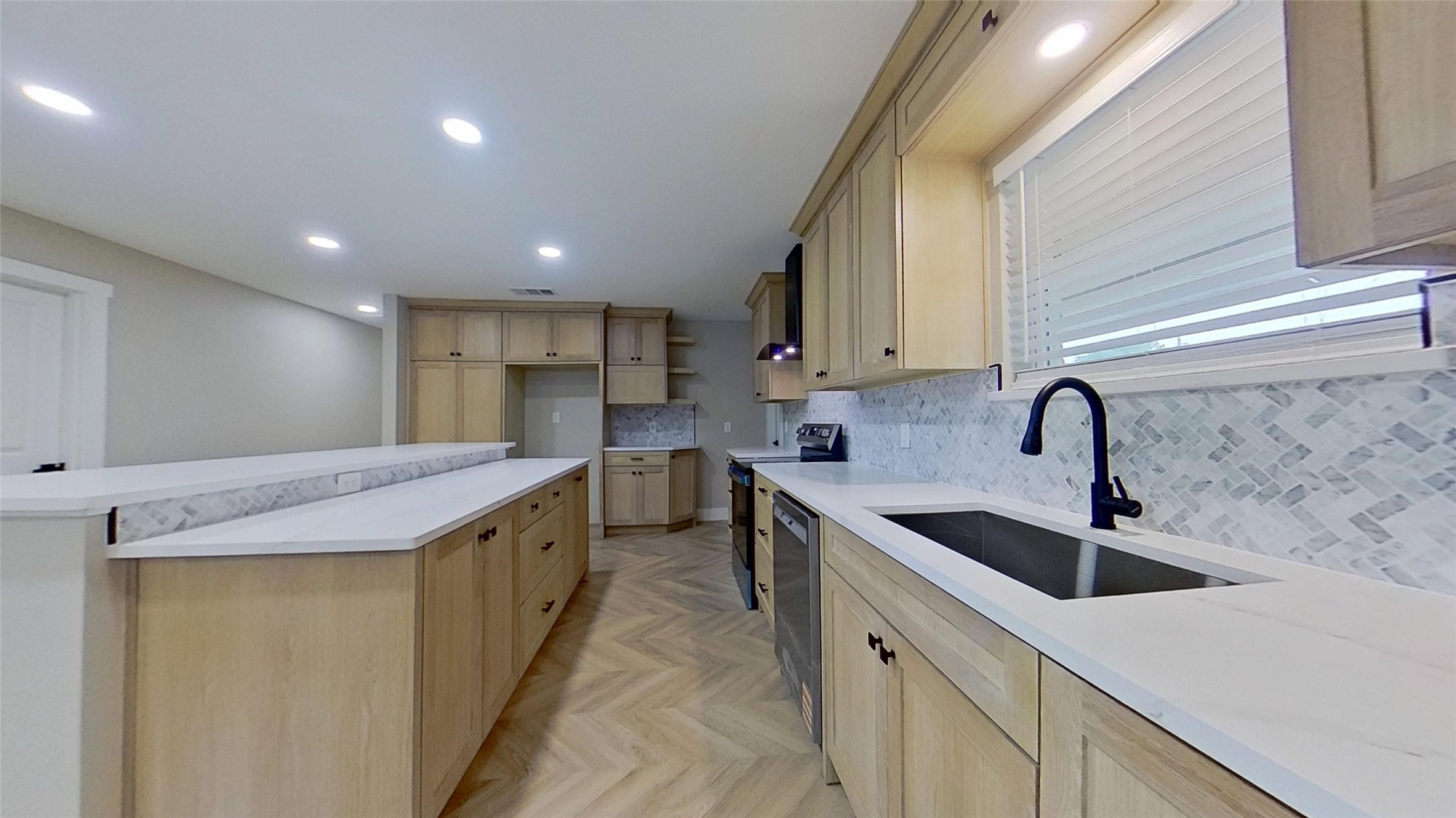 423 Fm 2377 Red Oak TX 75154