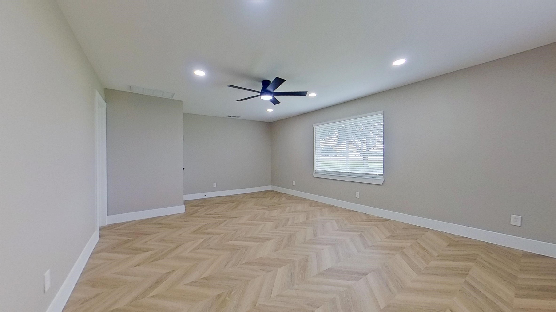 423 Fm 2377 Red Oak TX 75154