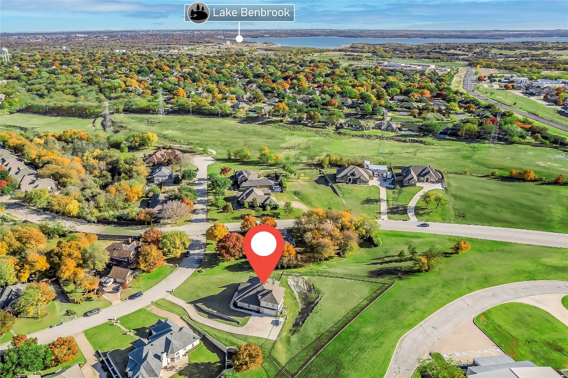 10105 Rolling Hills Court Benbrook TX 76126