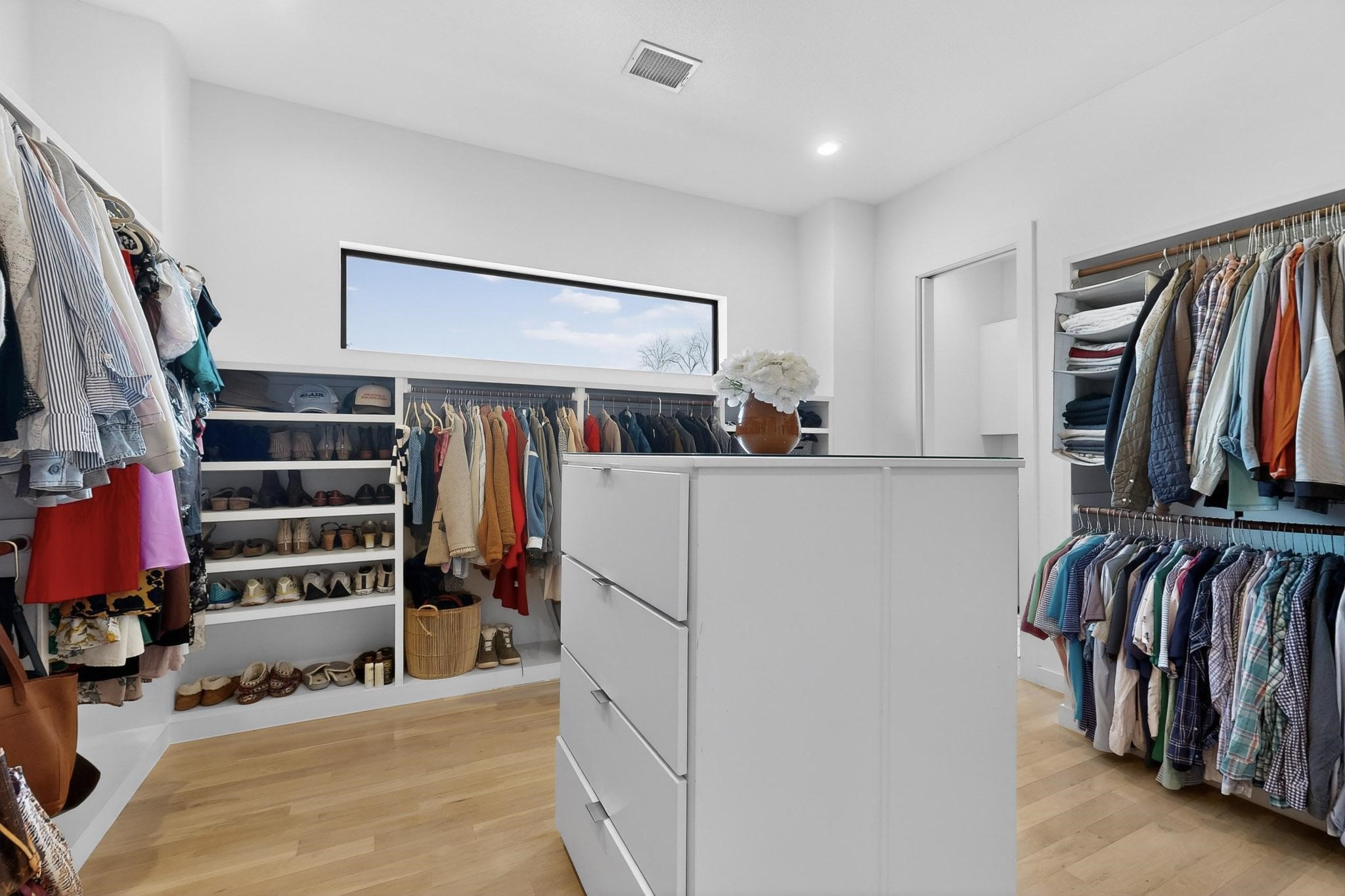 6915 Pasadena Avenue Dallas TX 75214