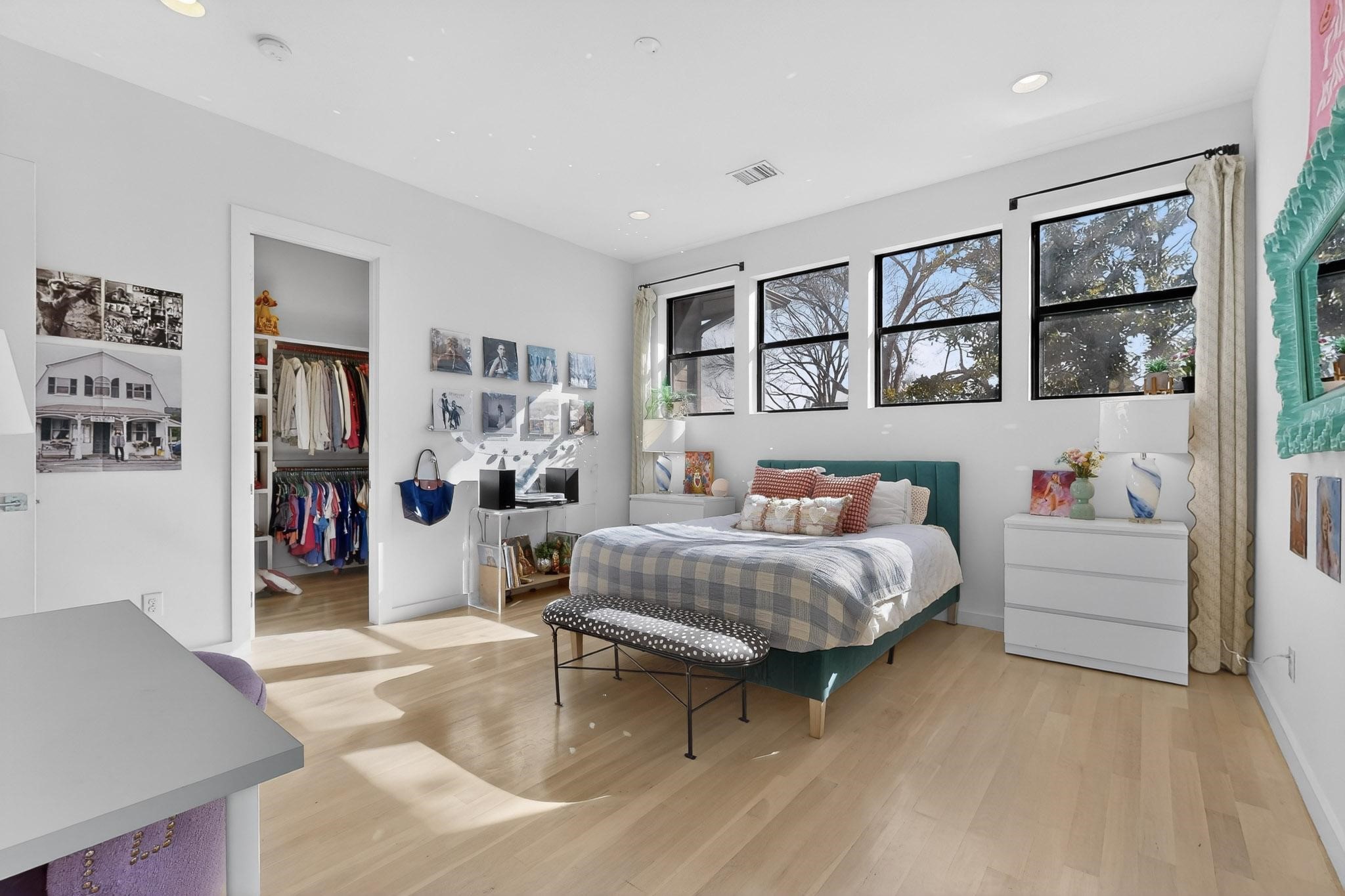 6915 Pasadena Avenue Dallas TX 75214