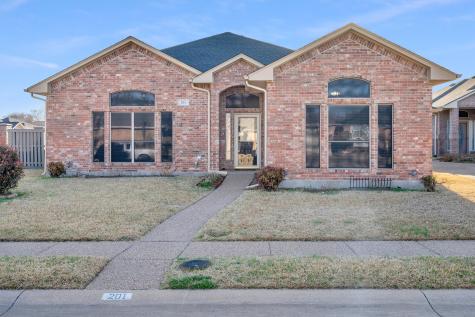 201 Bluebonnet Lane Waxahachie TX 75165