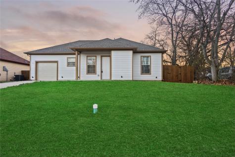 503 S 5th Street Bonham TX 75418
