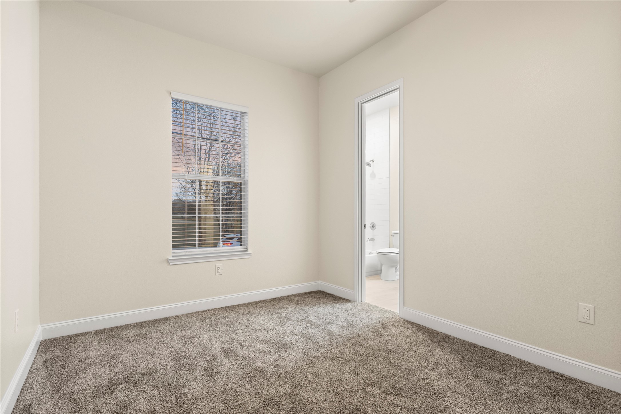 503 S 5th Street Bonham TX 75418