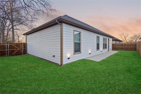 503 S 5th Street Bonham TX 75418