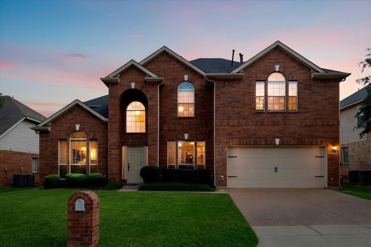 306 Dover Heights Trail Mansfield TX 76063