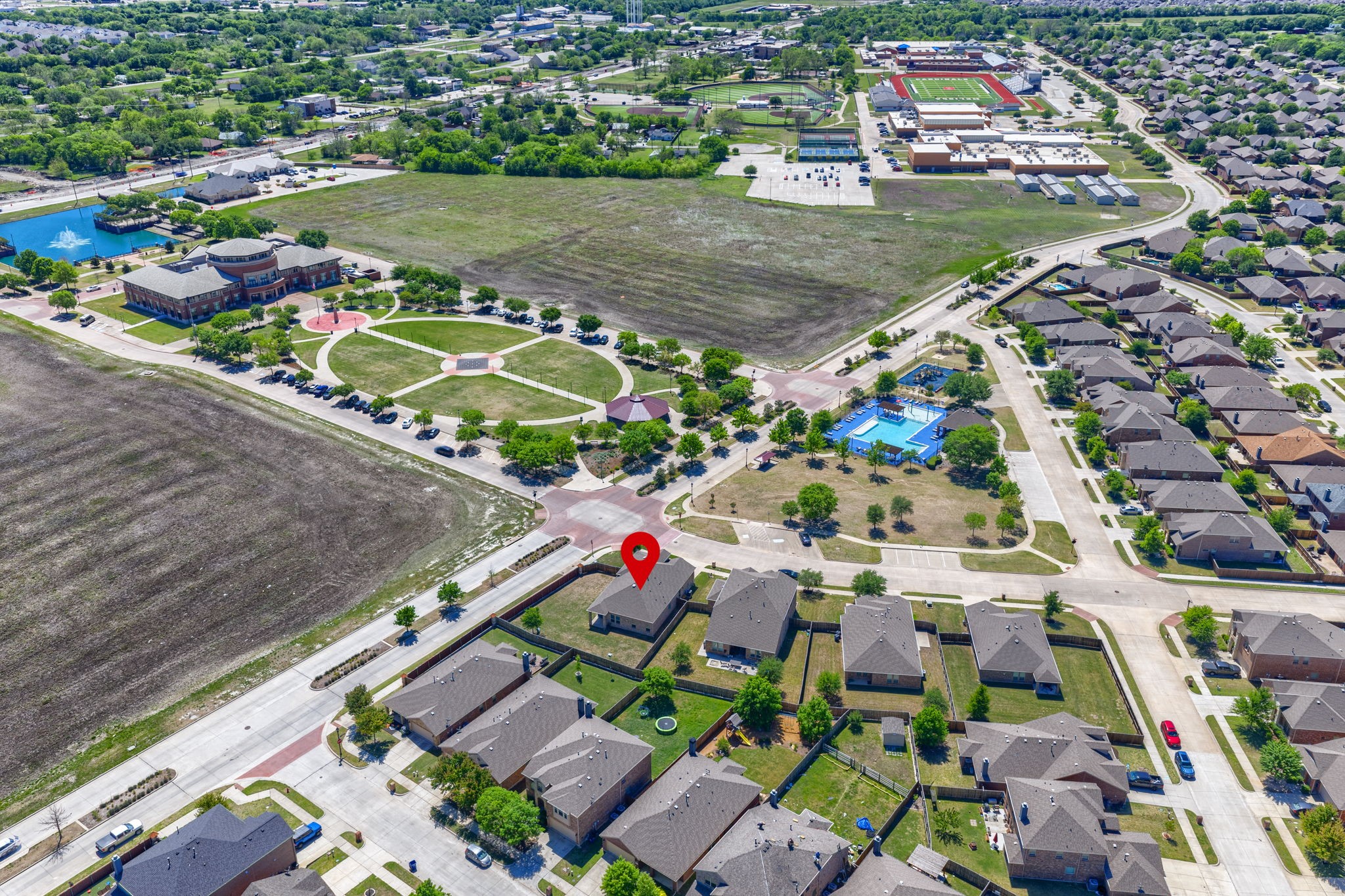 1307 Surrey Street Melissa TX 75454