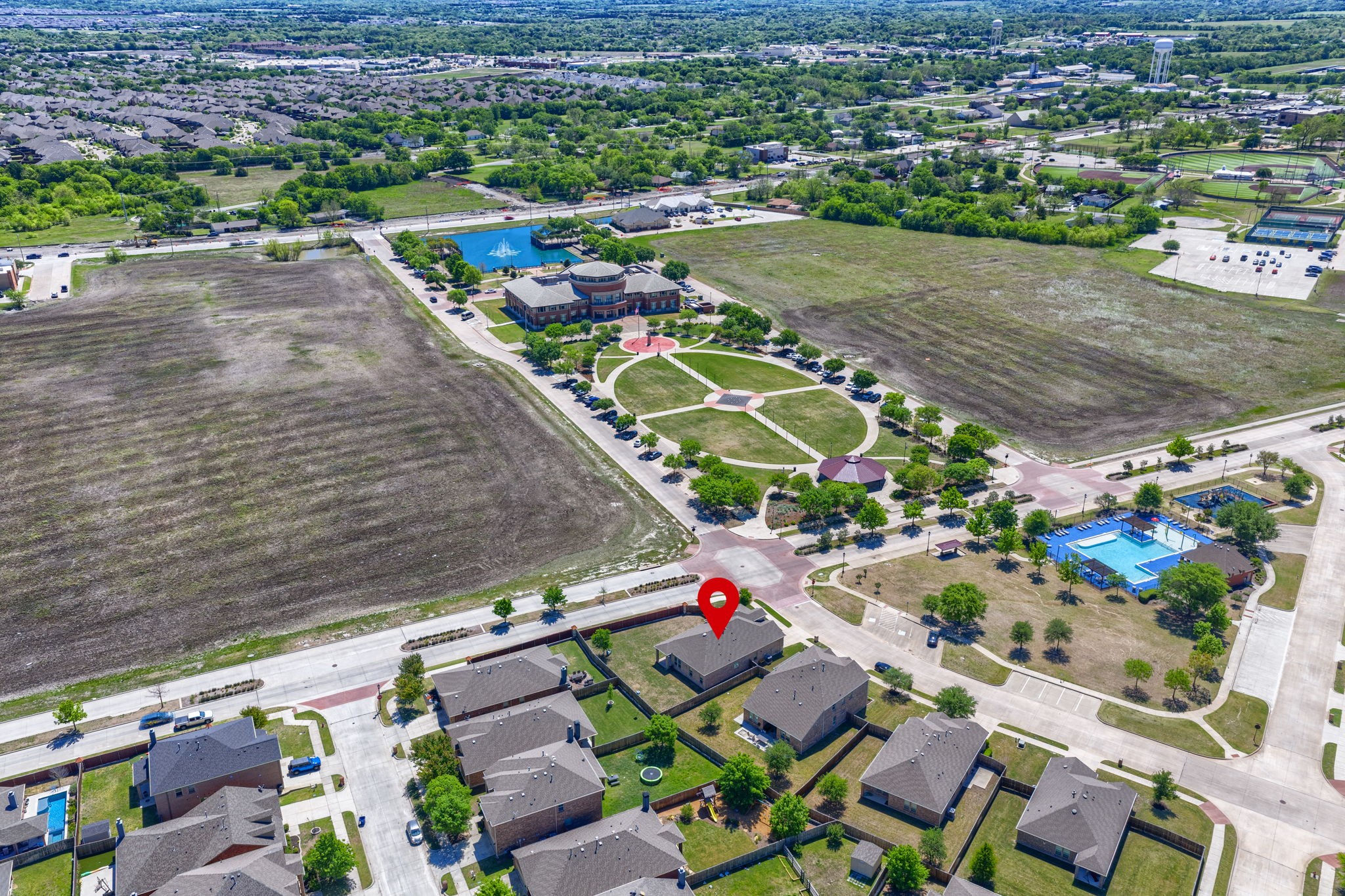 1307 Surrey Street Melissa TX 75454