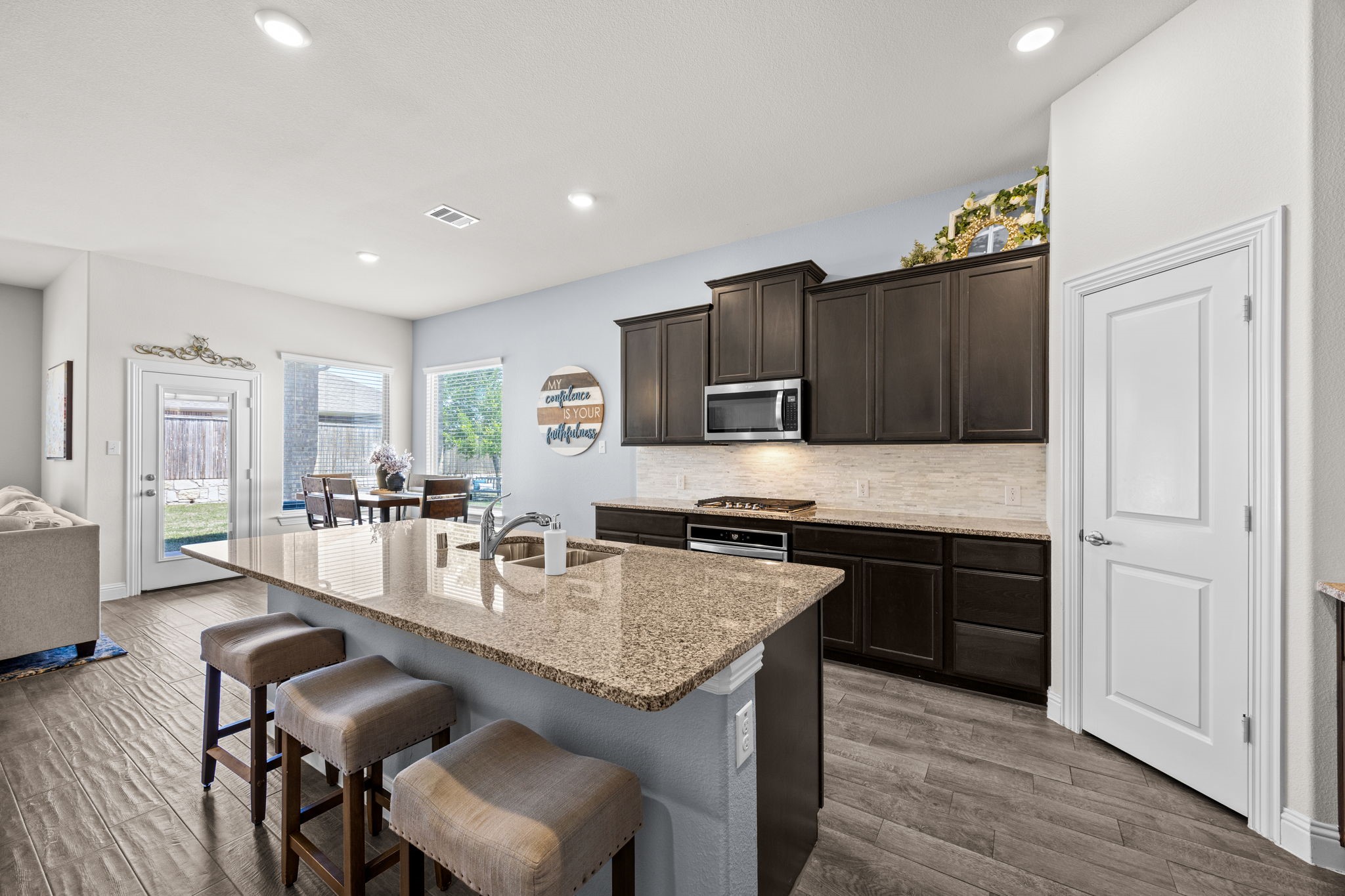 1307 Surrey Street Melissa TX 75454