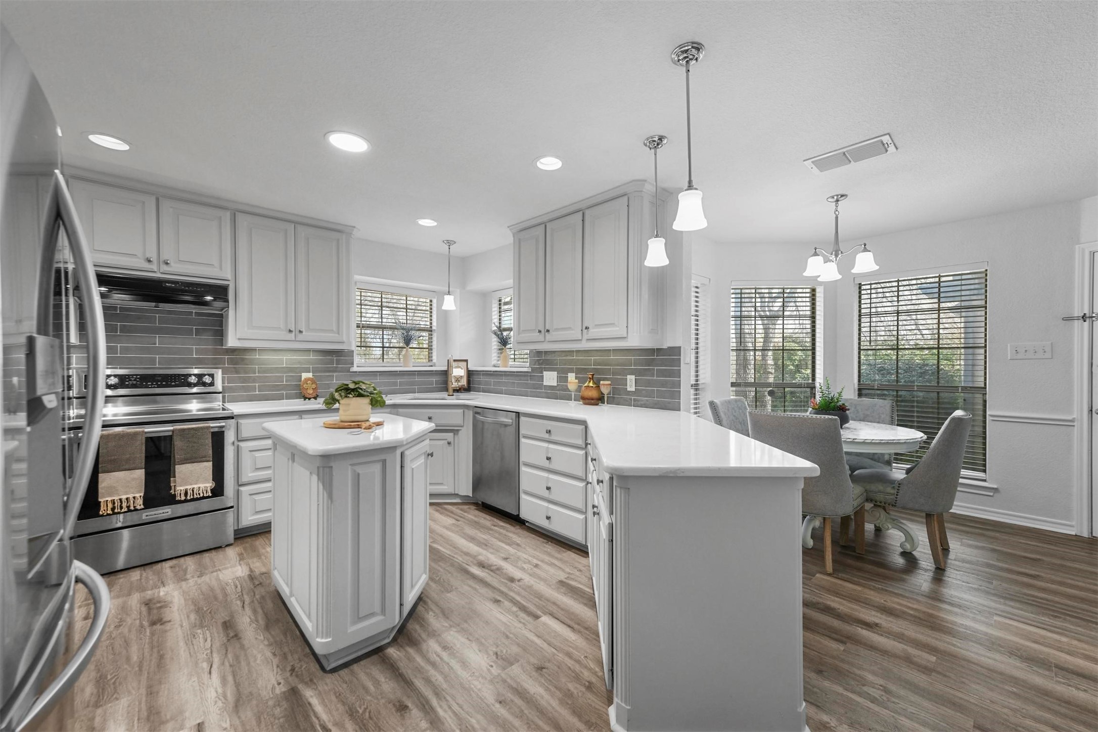 6533 Silver Oak Lane Fort Worth TX 76135