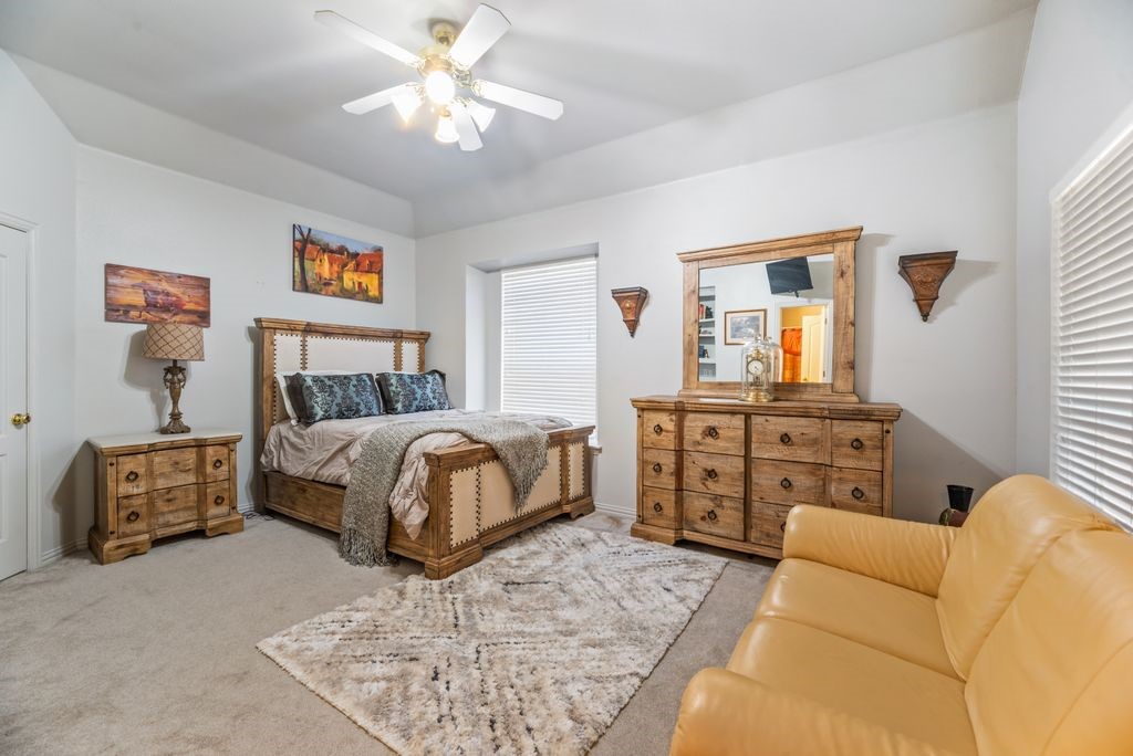 7831 Clark Court Red Oak TX 75154