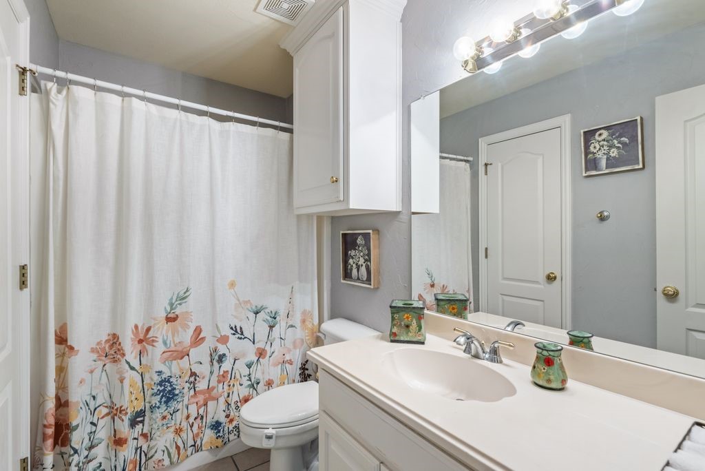 7831 Clark Court Red Oak TX 75154