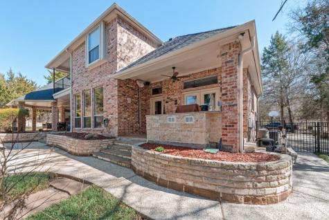 7831 Clark Court Red Oak TX 75154