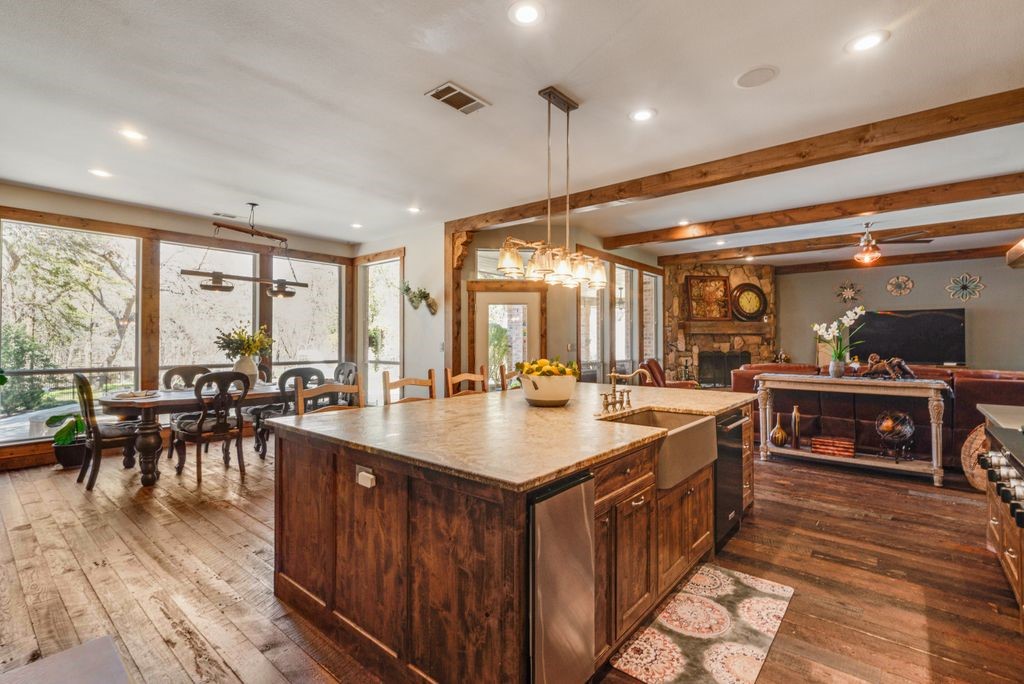 7831 Clark Court Red Oak TX 75154