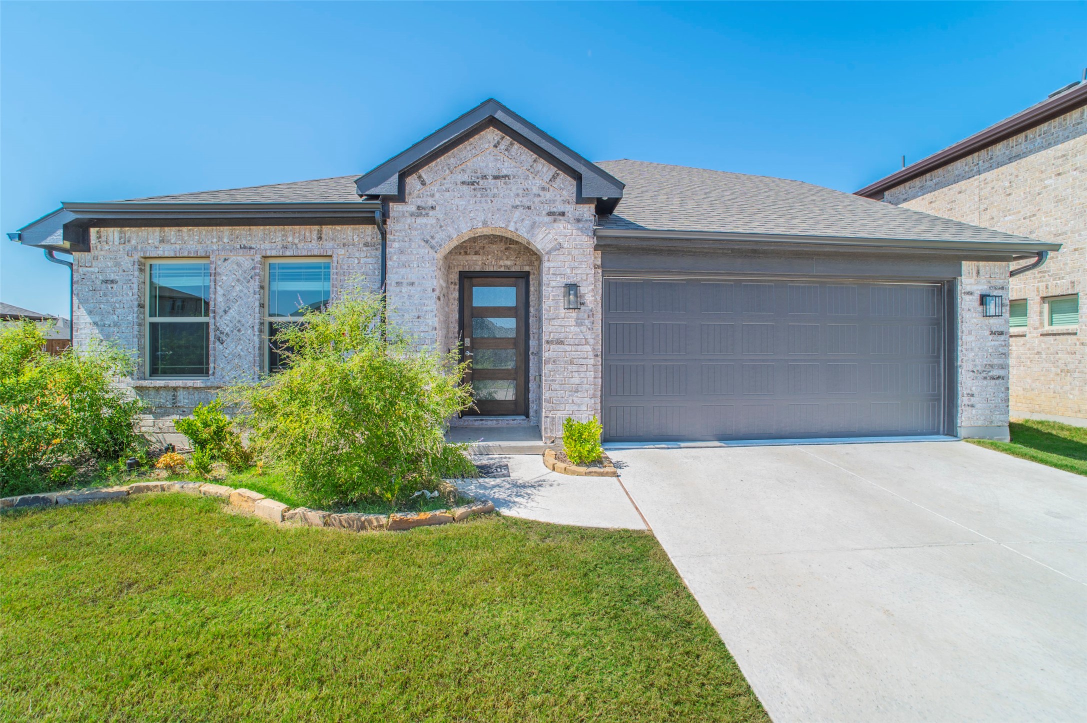 1524 Soapberry Drive Aubrey TX 76227