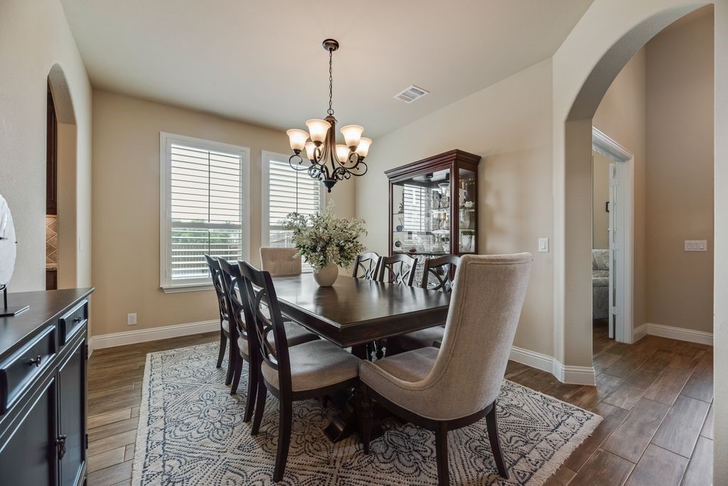 516 W North Creek Drive Sherman TX 75092