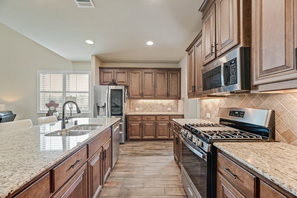 516 W North Creek Drive Sherman TX 75092