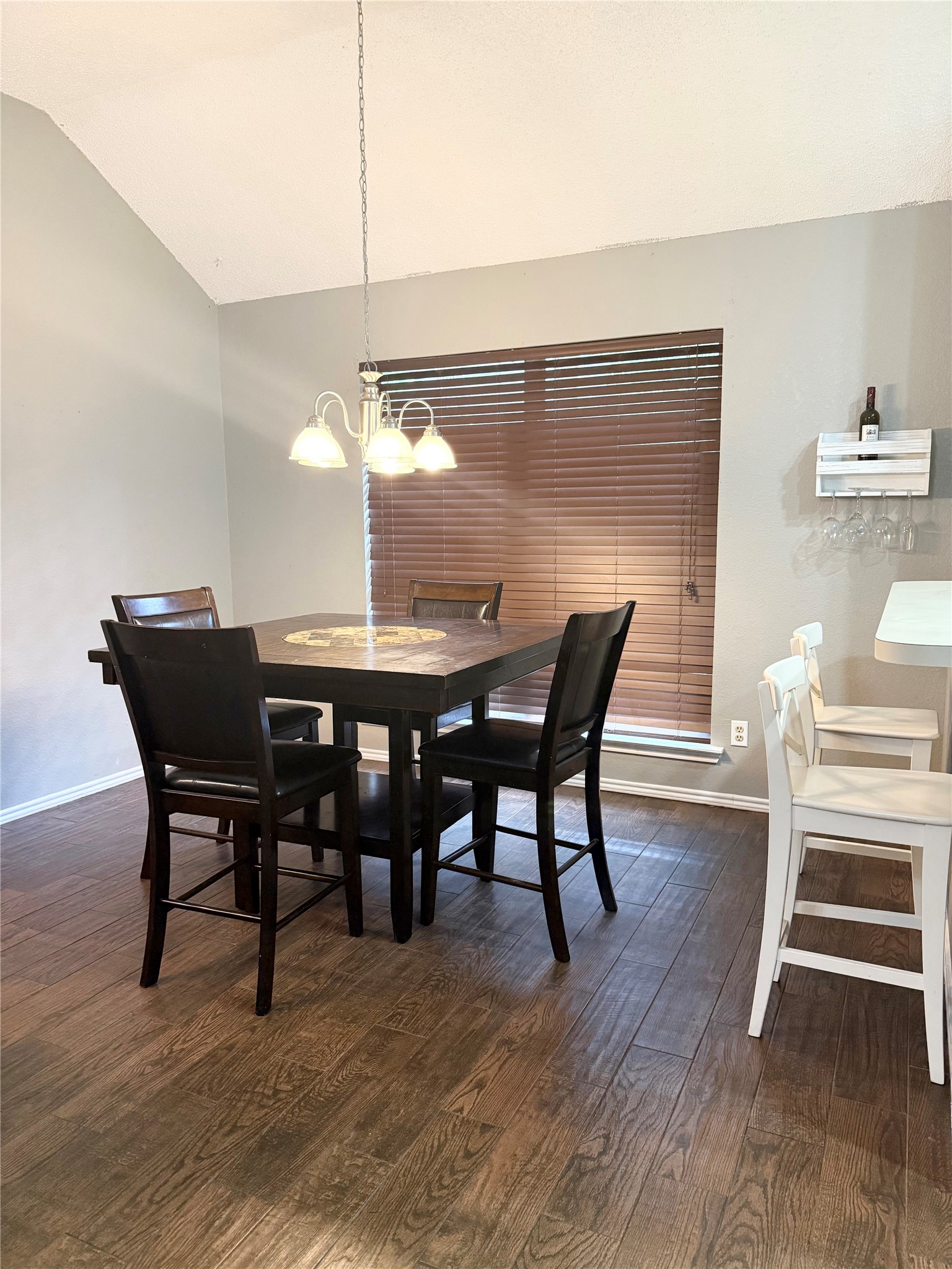 637 Inwood Road Azle TX 76020