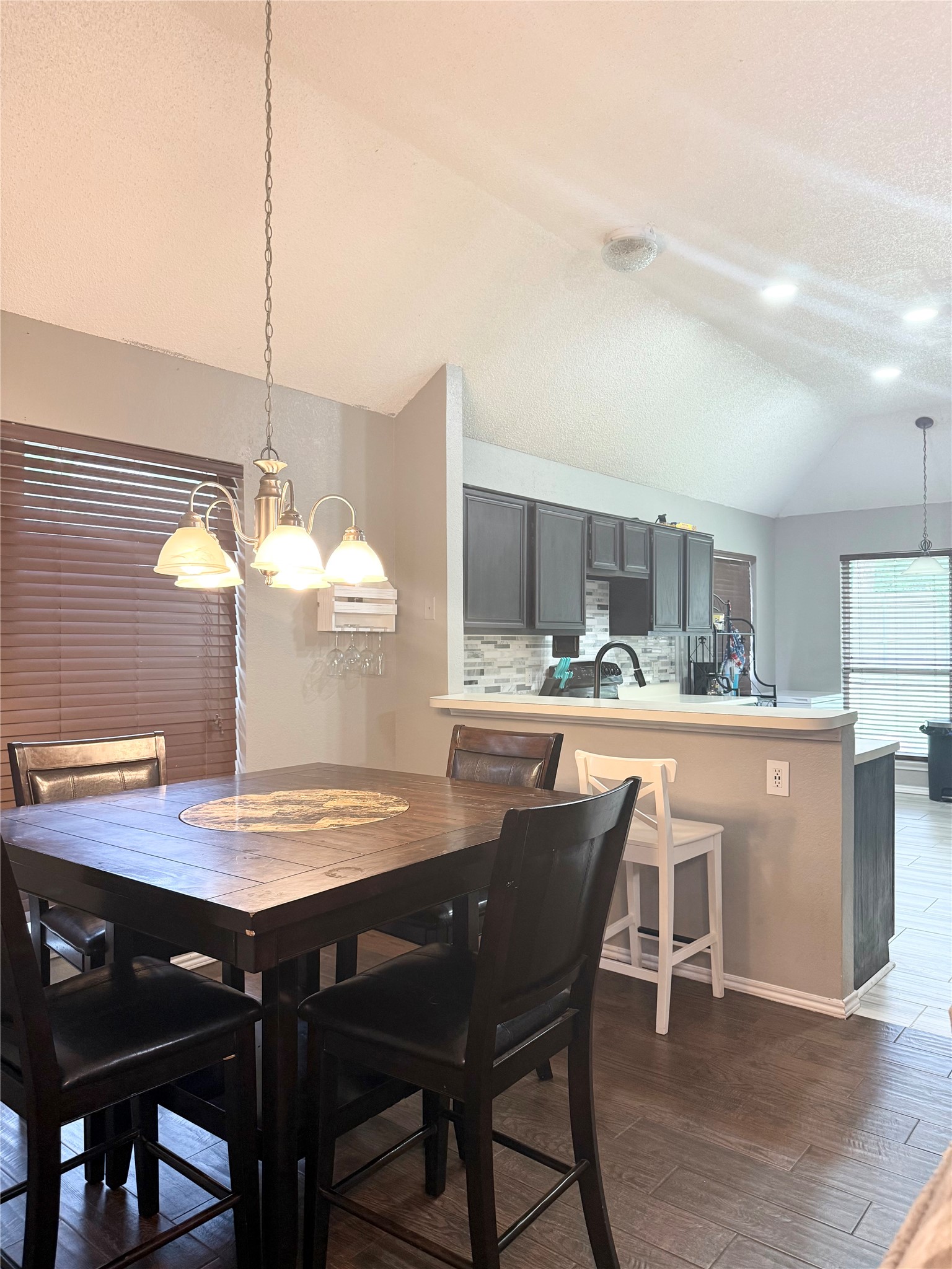 637 Inwood Road Azle TX 76020