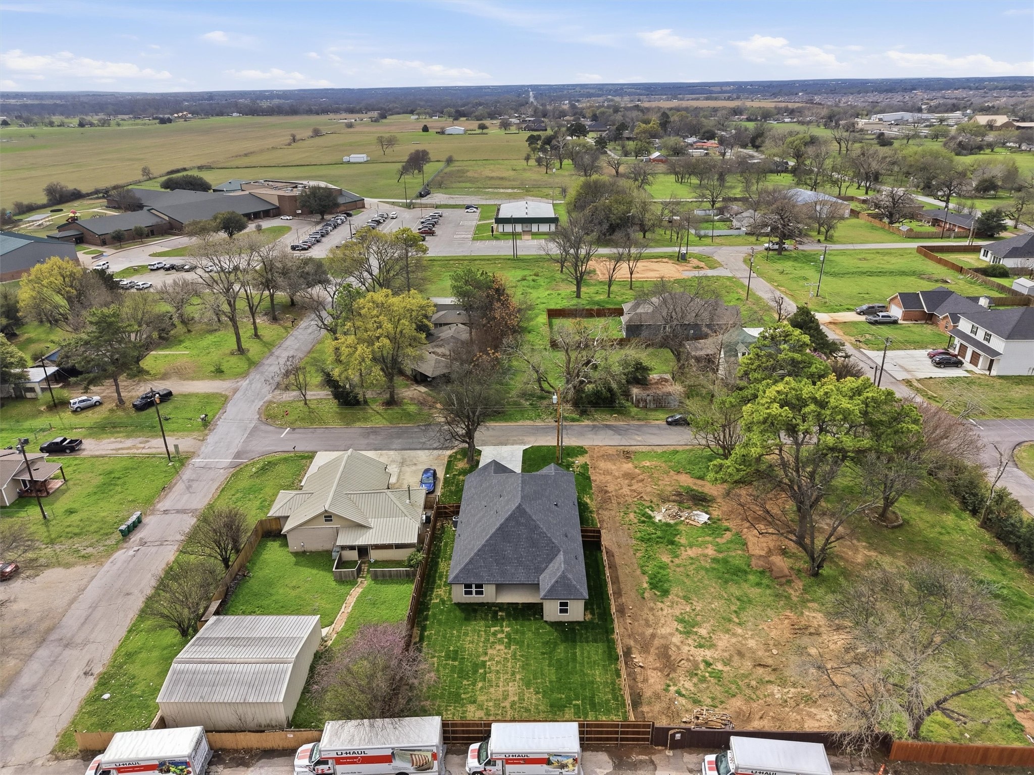 407 E Boyd Avenue Boyd TX 76023