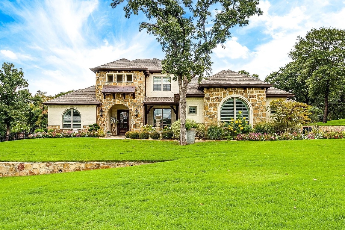 608 Bonnards Peak Road Burleson TX 76028