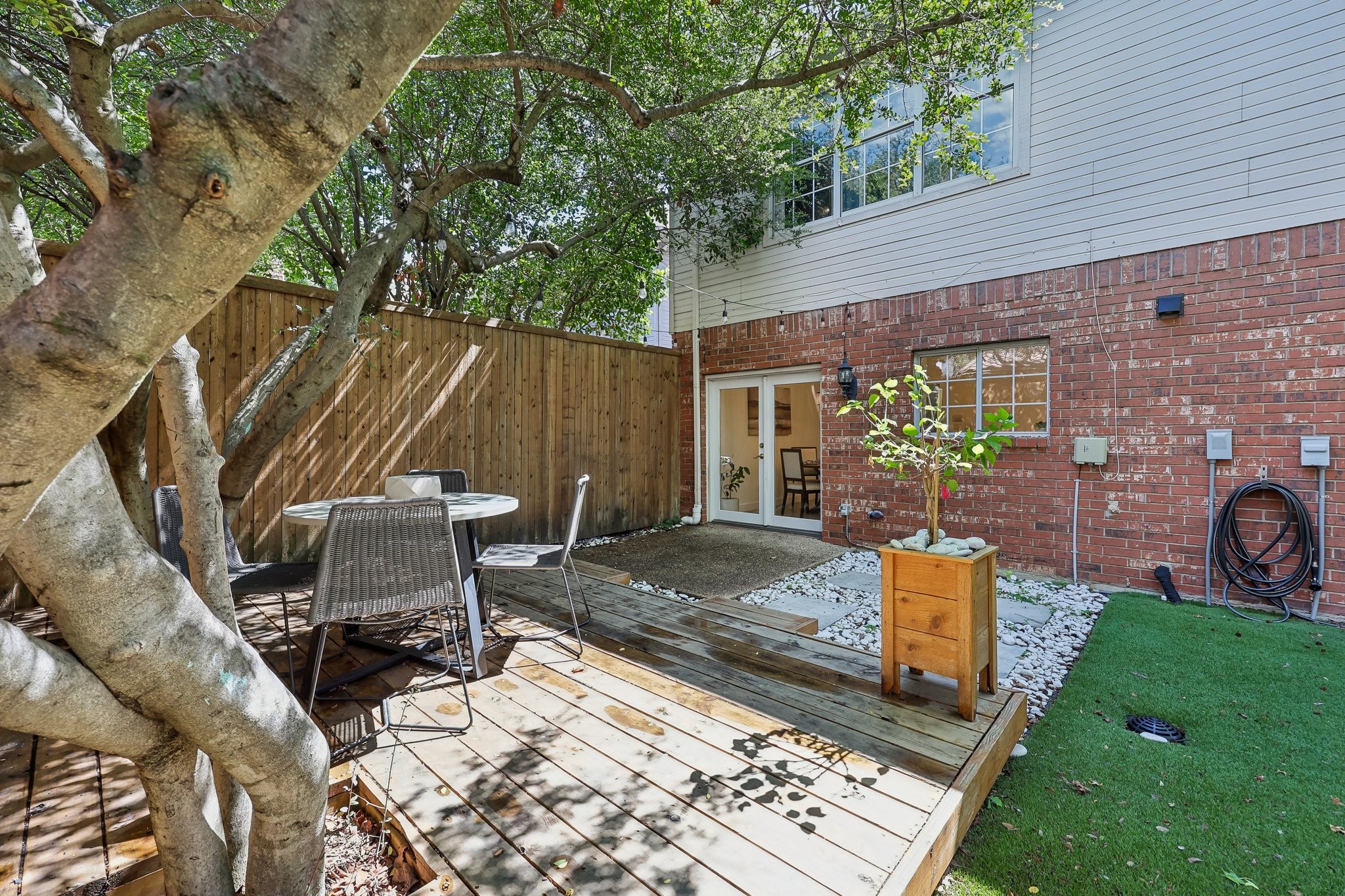 18765 Vista Del Sol Dallas TX 75287
