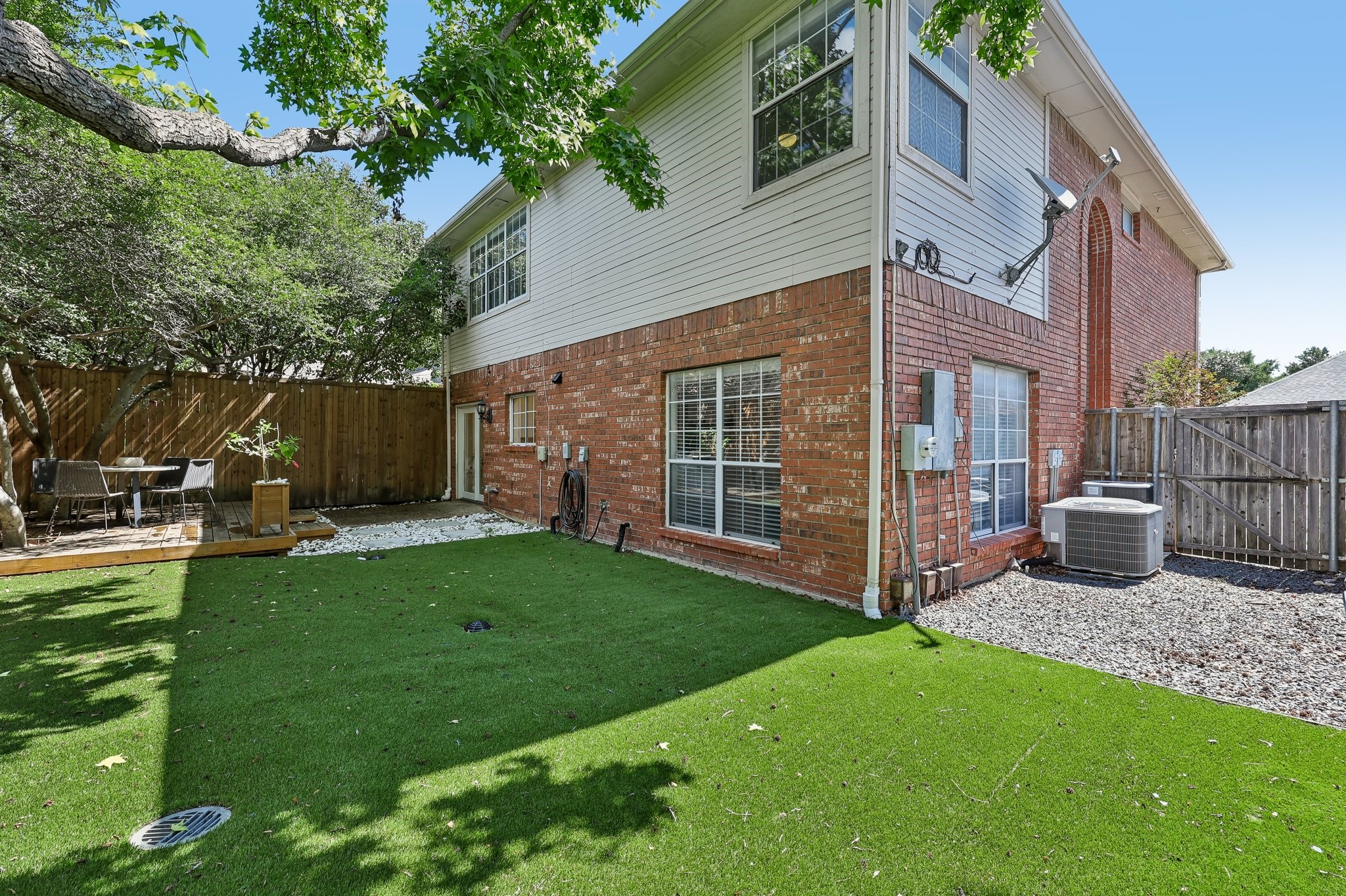 18765 Vista Del Sol Dallas TX 75287