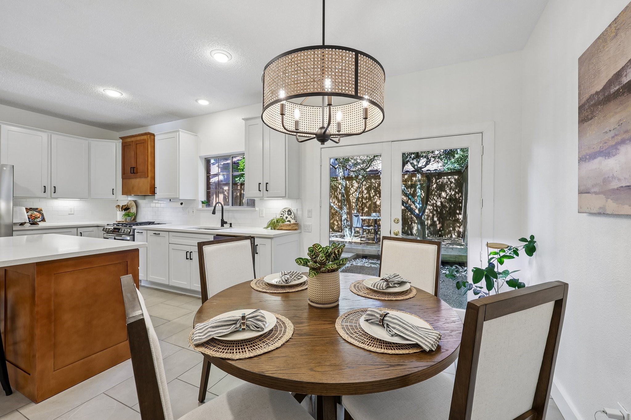 18765 Vista Del Sol Dallas TX 75287