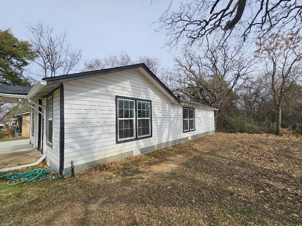 207 Pine Street Keene TX 76059