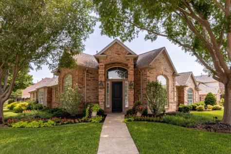 7901 Brandon Court North Richland Hills TX 76182