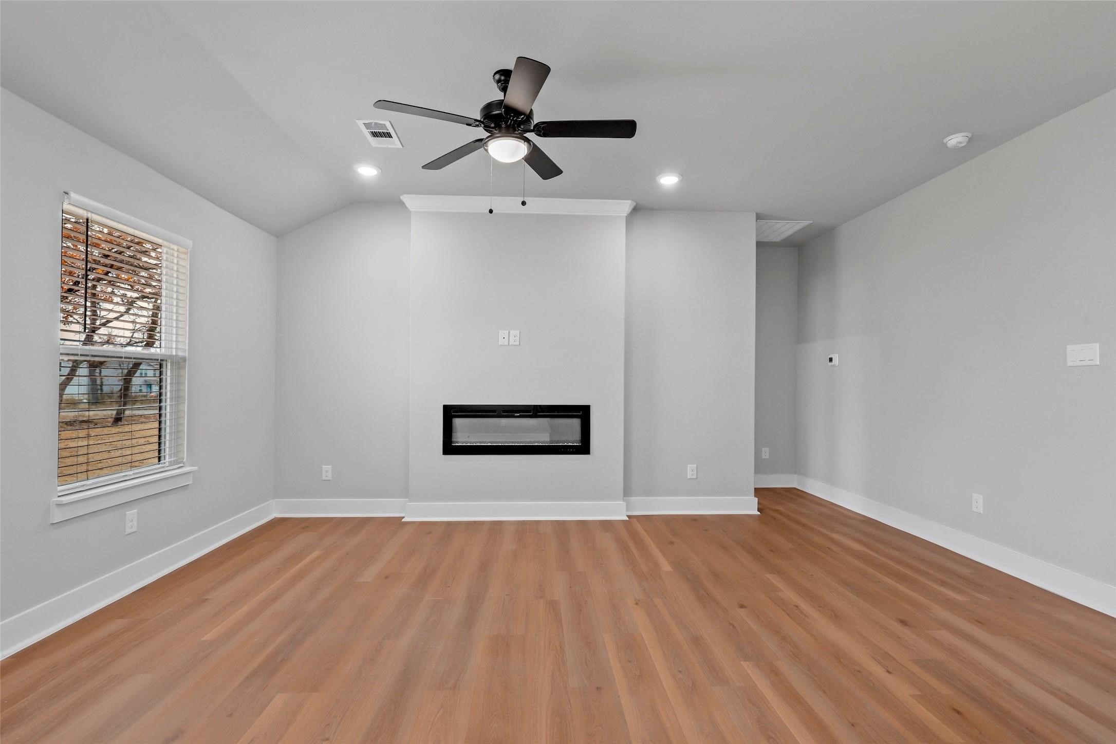 468 Peace Lily Way Tolar TX 76476