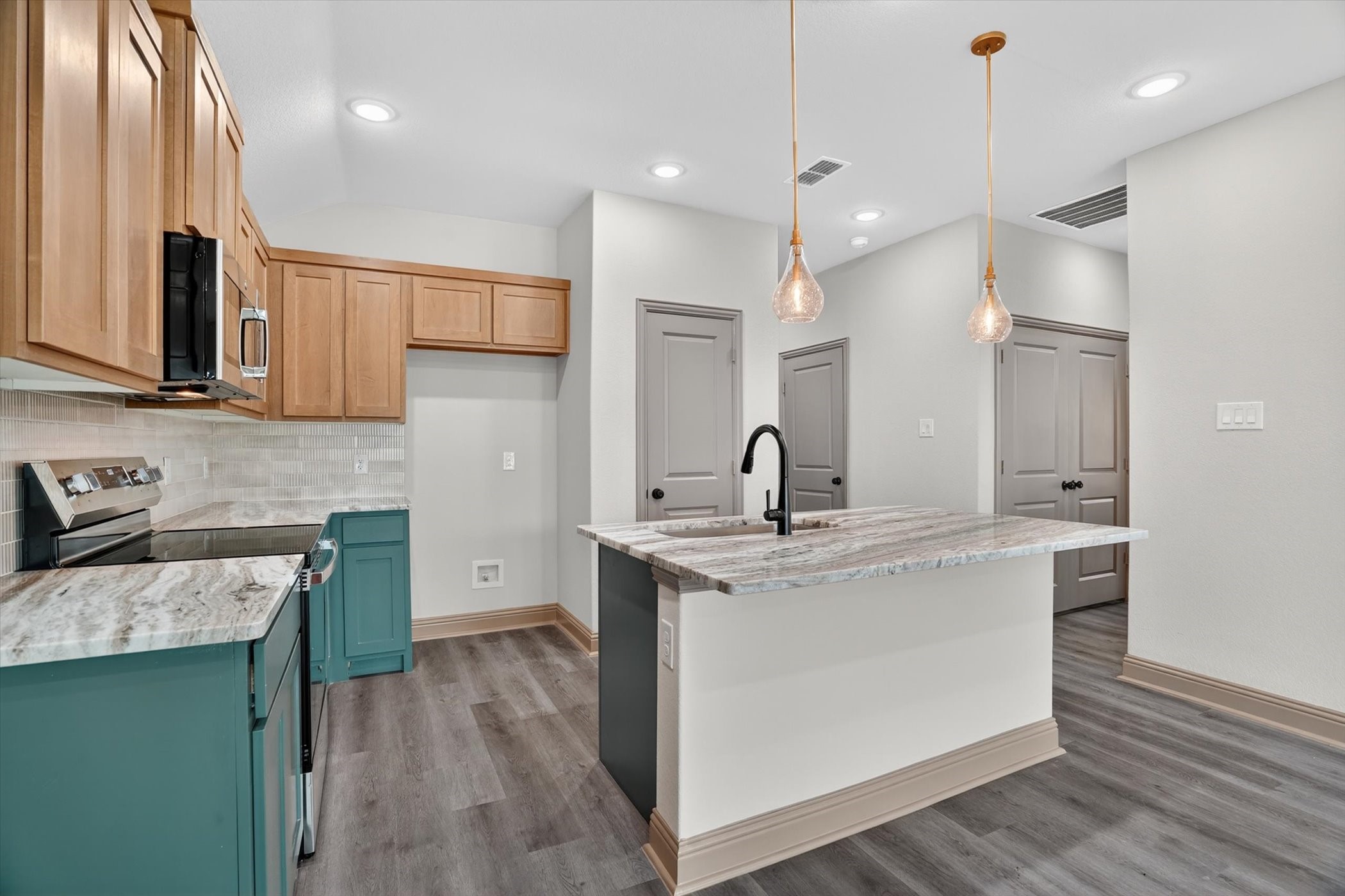468 Peace Lily Way Tolar TX 76476