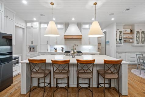4207 Kelly Elliott Road Arlington TX 76016