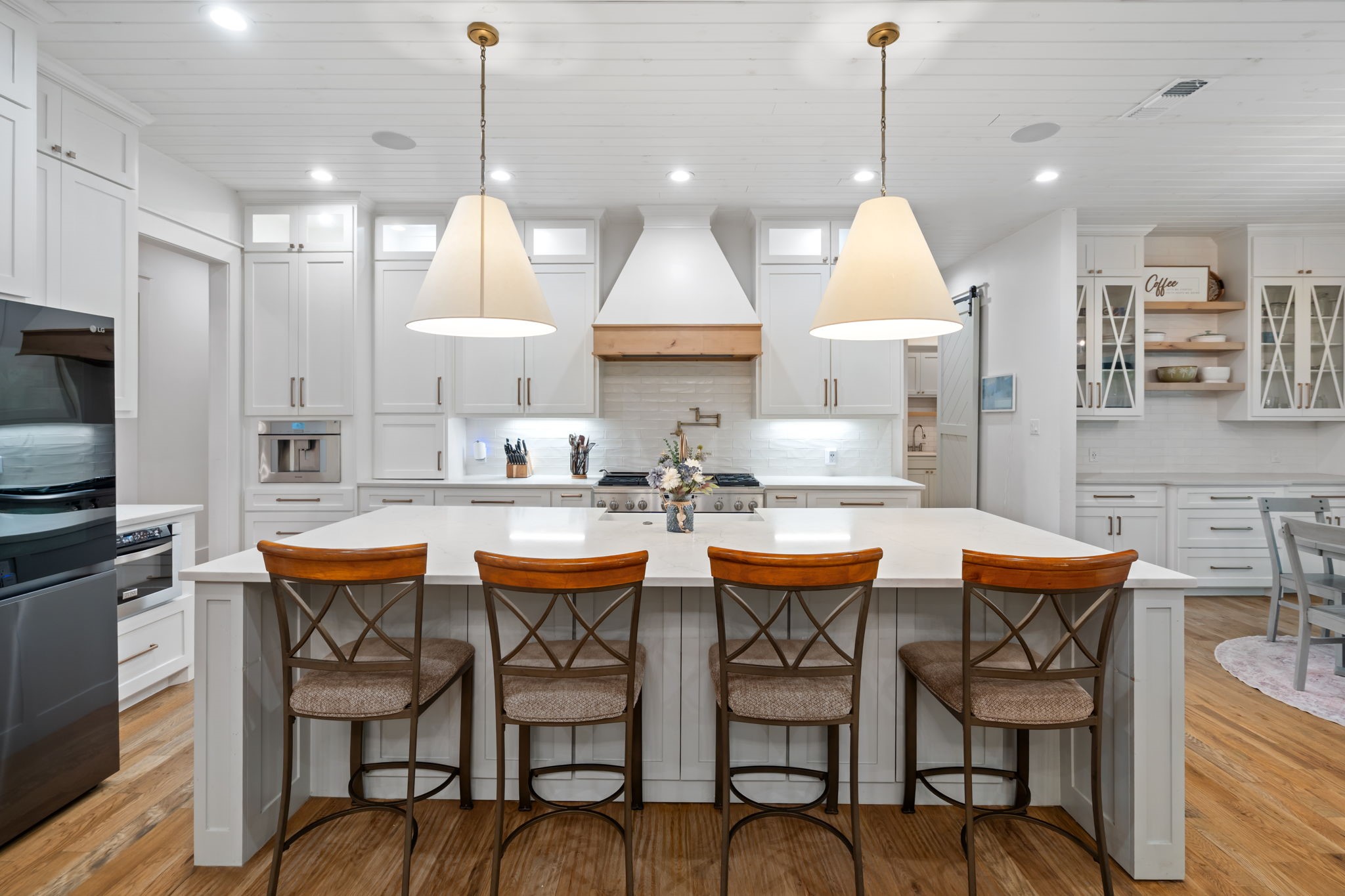 4207 Kelly Elliott Road Arlington TX 76016