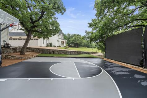 4207 Kelly Elliott Road Arlington TX 76016