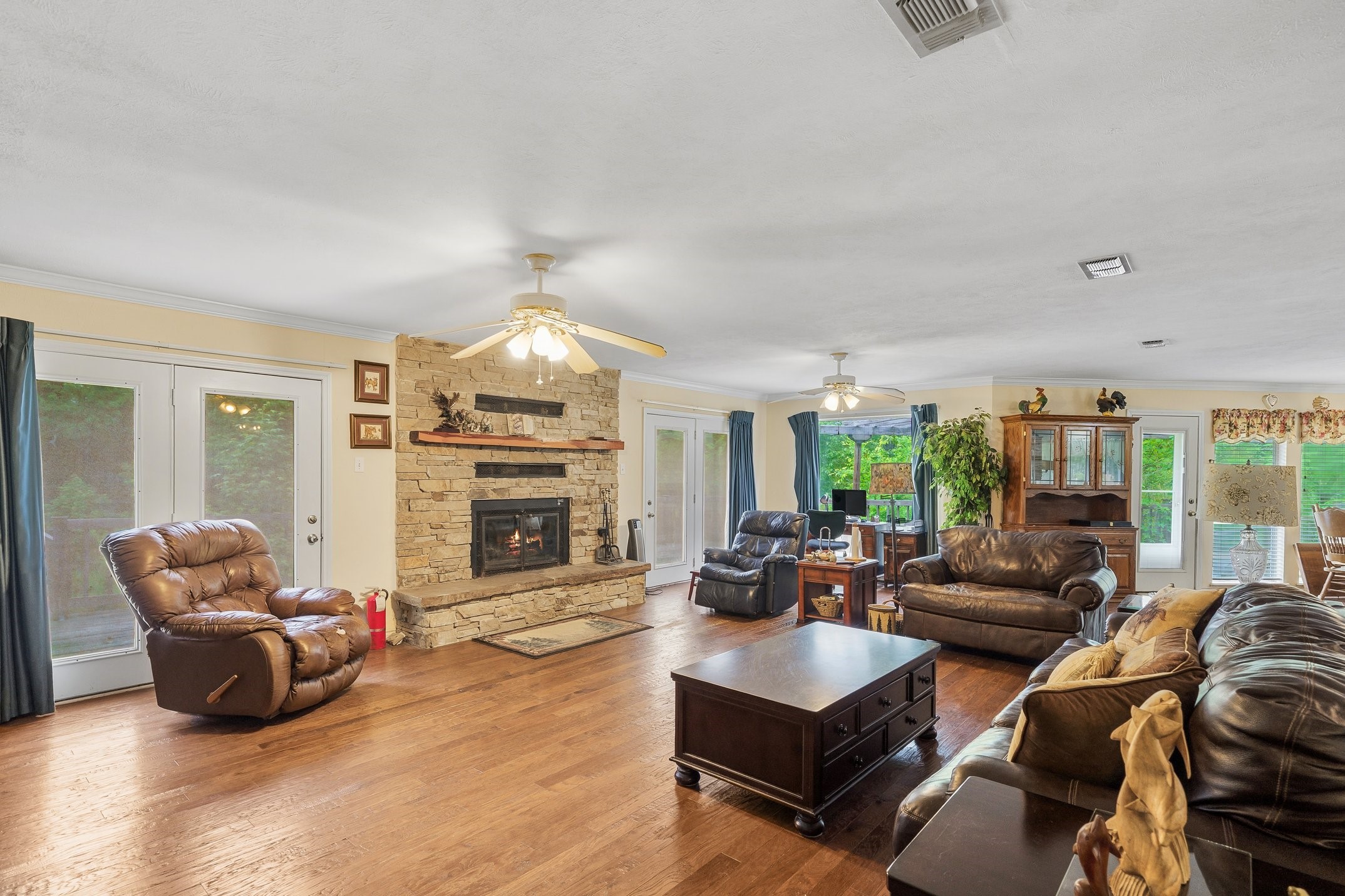 584 Vz County Road 4125 Canton TX 75103
