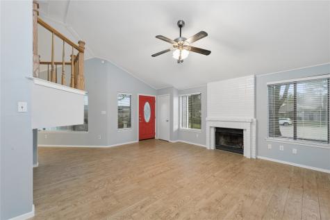 513 Hunters Glen Street Lewisville TX 75067