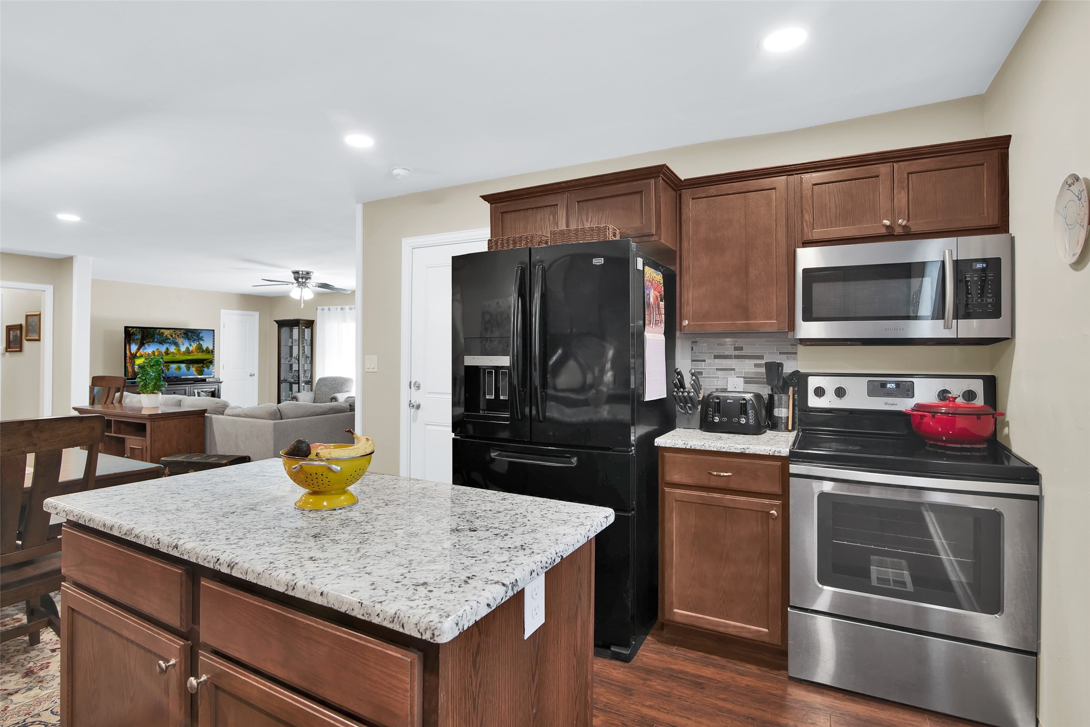 501 N Holly Avenue Sherman TX 75092