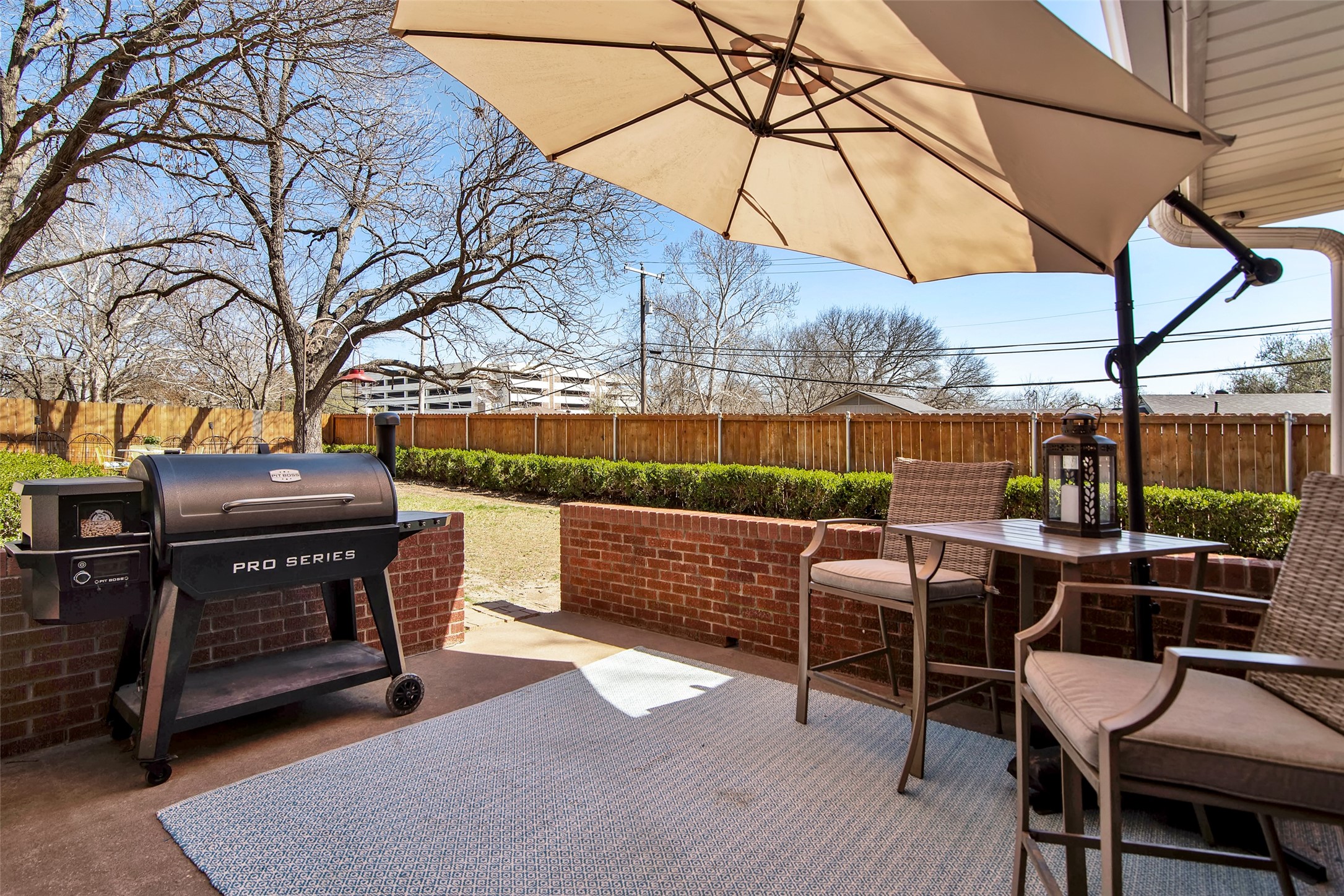 501 N Holly Avenue Sherman TX 75092