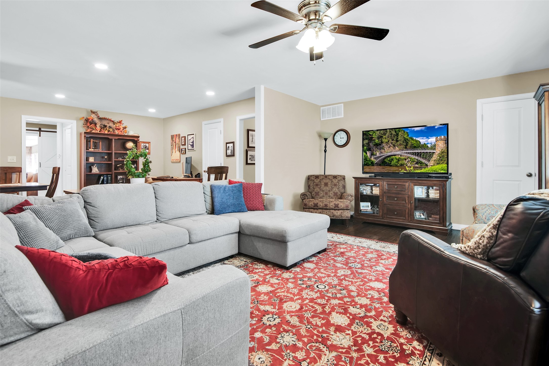501 N Holly Avenue Sherman TX 75092