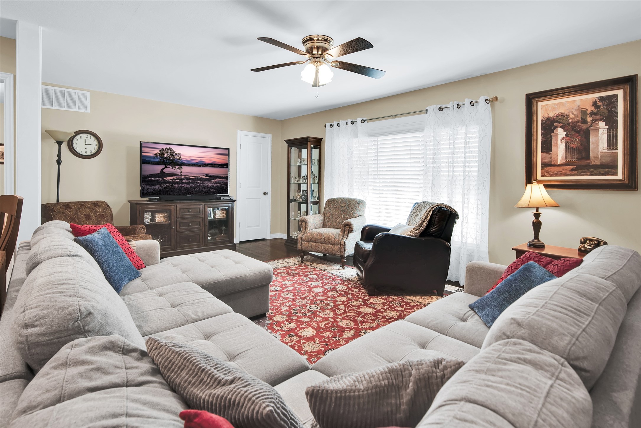 501 N Holly Avenue Sherman TX 75092
