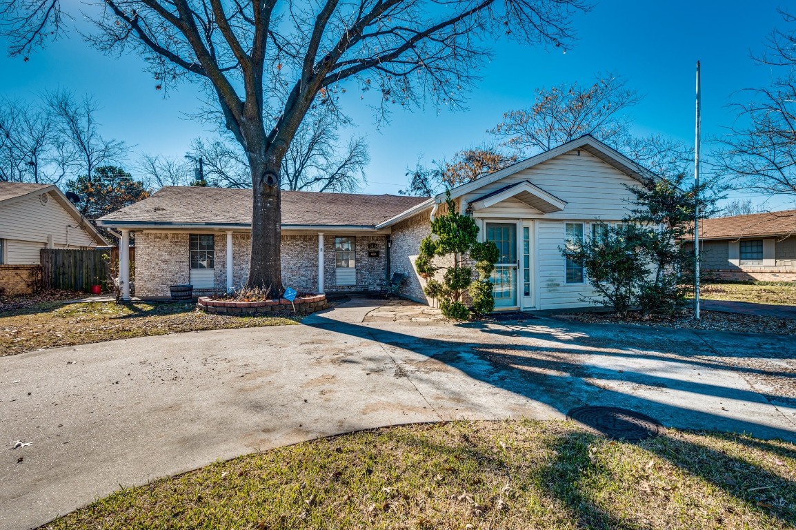 2626 Chevy Chase Drive Irving TX 75062