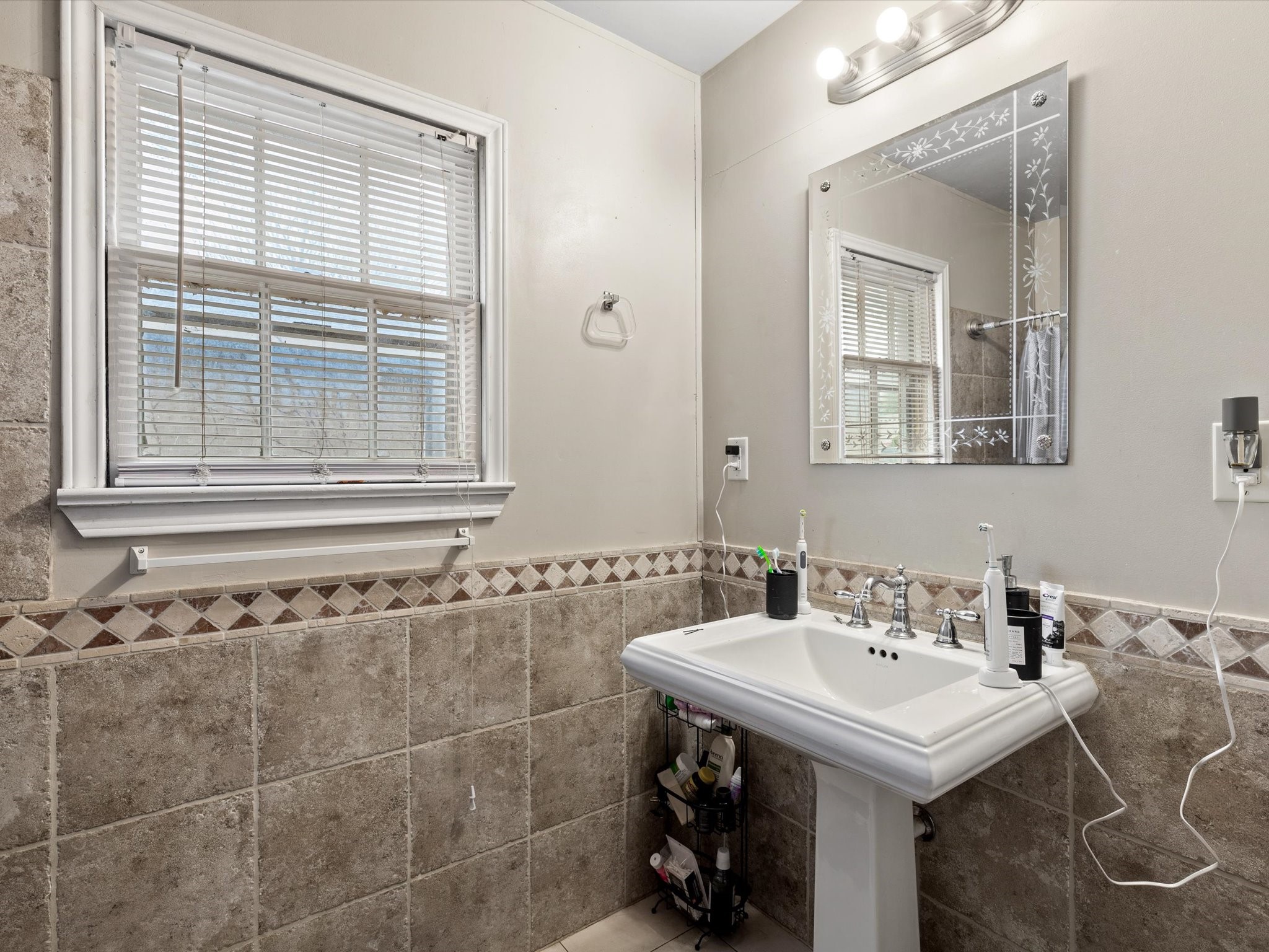 4016 Acacia Street Fort Worth TX 76109