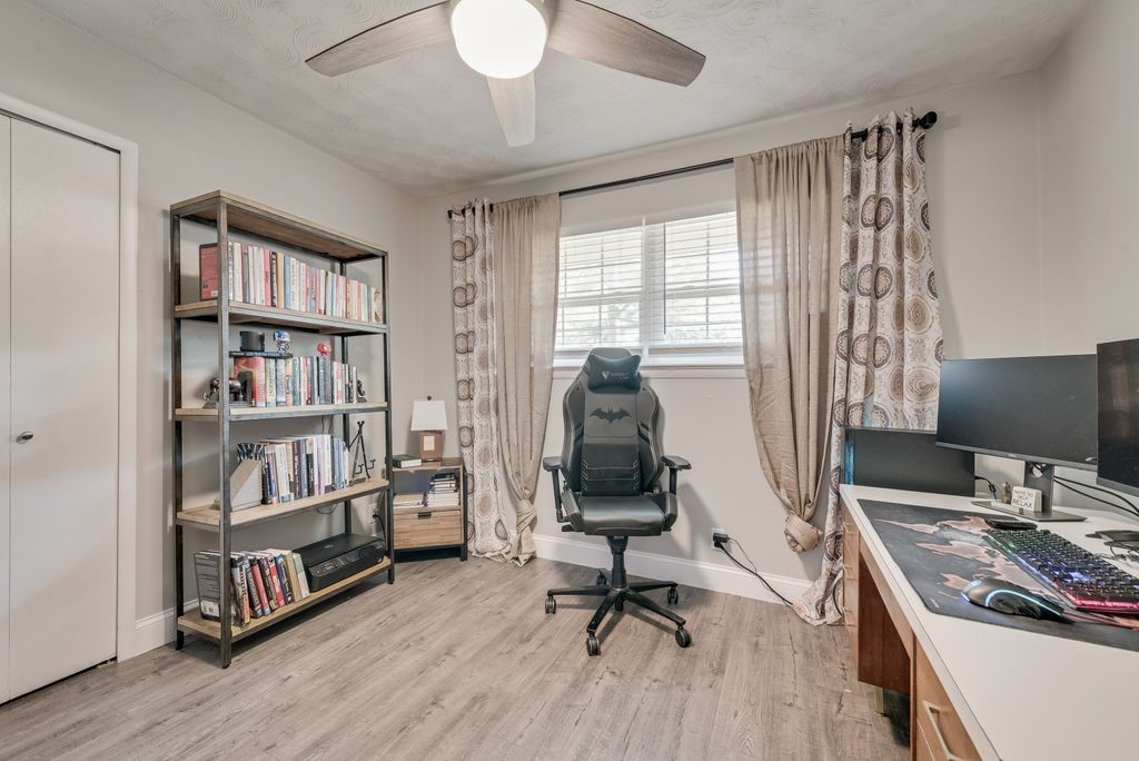 4307 Oak Trail Dallas TX 75232